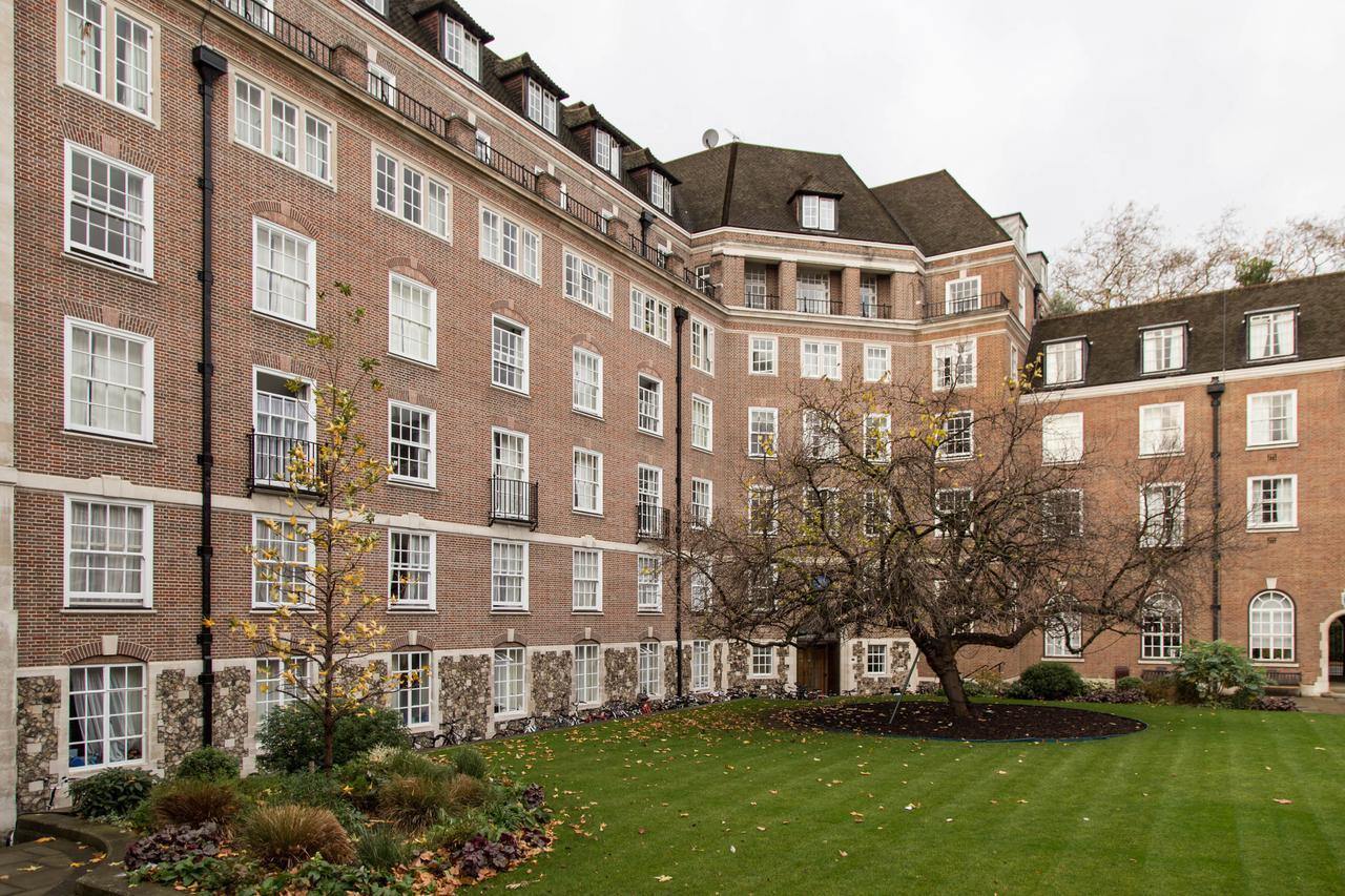 Goodenough College - University Residence Лондон Экстерьер фото